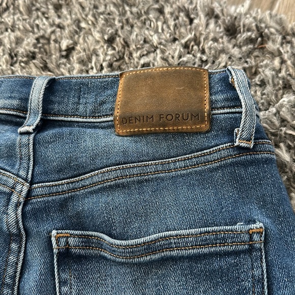 ARITZIA - Denim Forum Size 25 - Picture 8 of 11